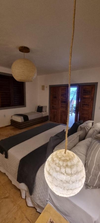 Quarto Triplo com Banheira
